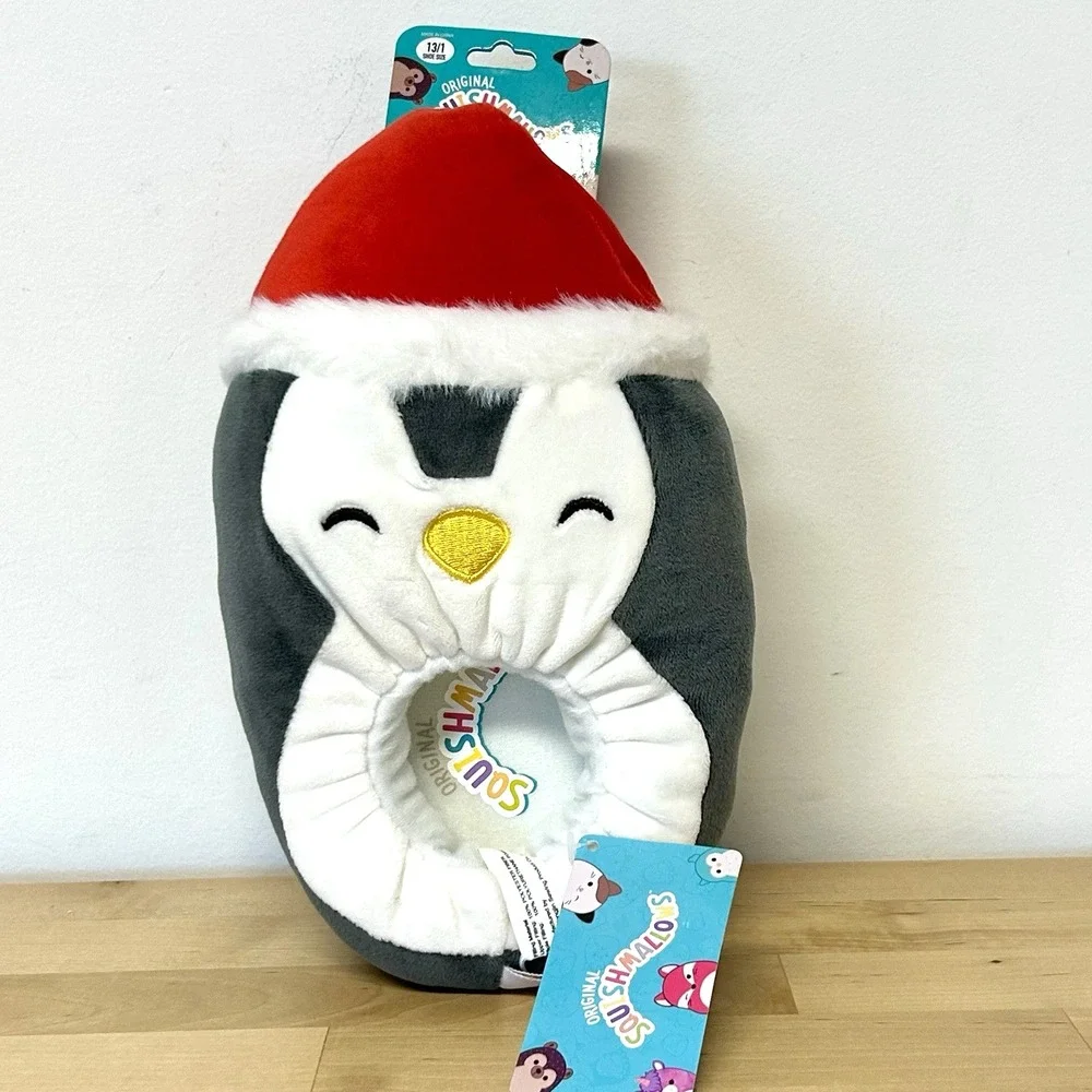 NWT Squishmallows Slippers Kids 13/1 Luna the Penguin Santa Hat Soft Comfy Gift